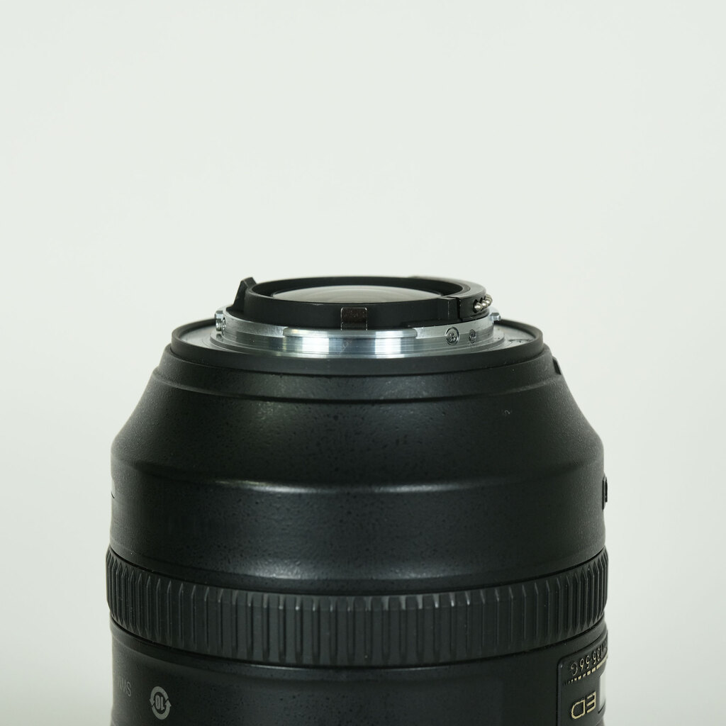 Nikon AF-S NIKKOR 28-300mm f/3.5-5.6G ED VR