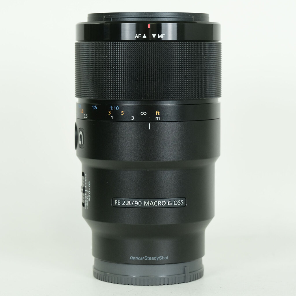 SONY FE 90mm F2.8 Macro G OSS SEL90M28G SONY FE 90mm F2.8 Macro G OSS SEL90M28G