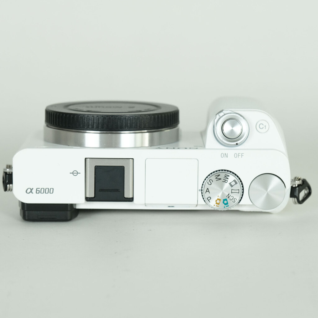 SONY α6000（ILCE-6000）