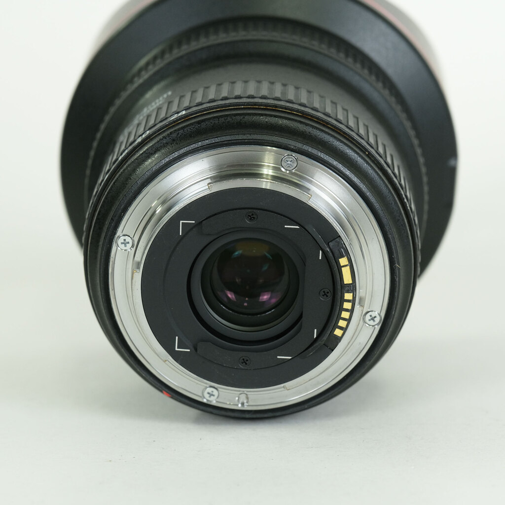 Canon EF11-24mm F4L USM