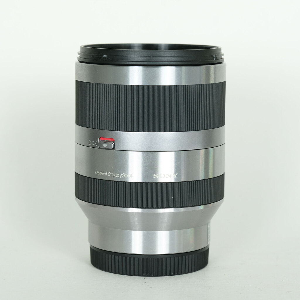 SONY E18-200mm F3.5-6.3 OSS SEL18200