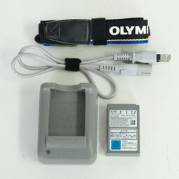 OLYMPUS OM-D E-M10 Mark III