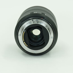 Canon RF24-105mm F4 L IS USM Canon RF24-105mm F4 L IS USM