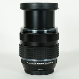 OLYMPUS M.ZUIKO DIGITAL ED 12-40mm F2.8 PRO II