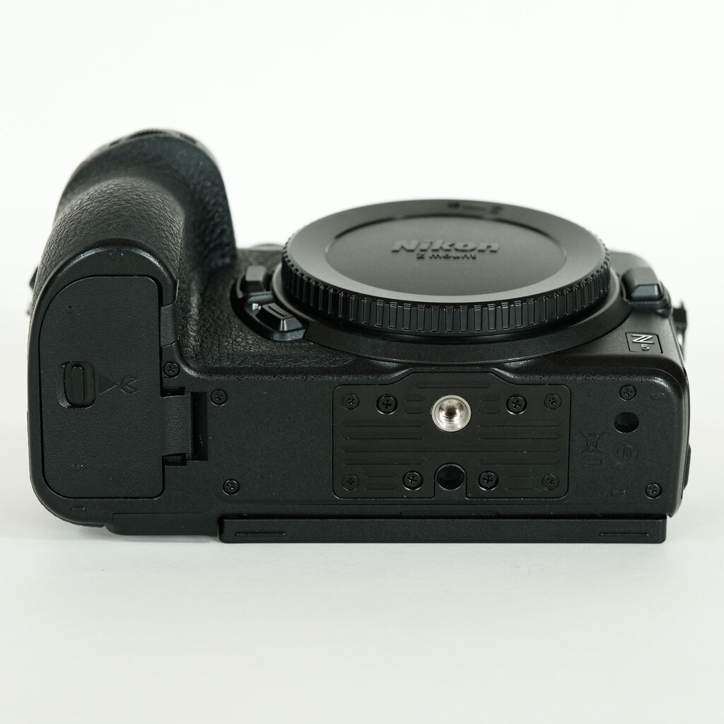 Nikon Z5の出品 | ONE SCENE（ワンシーン）