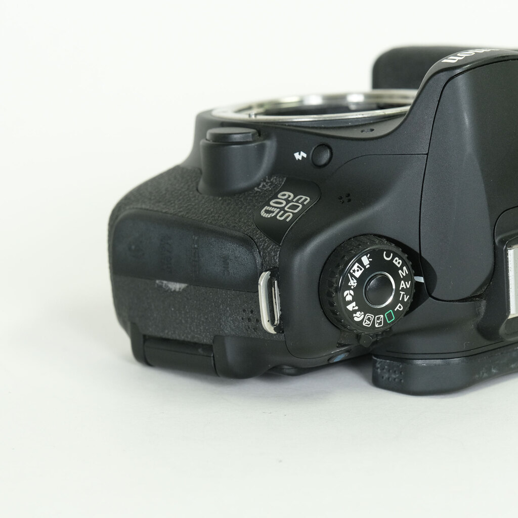 Canon EOS 60D ボディ