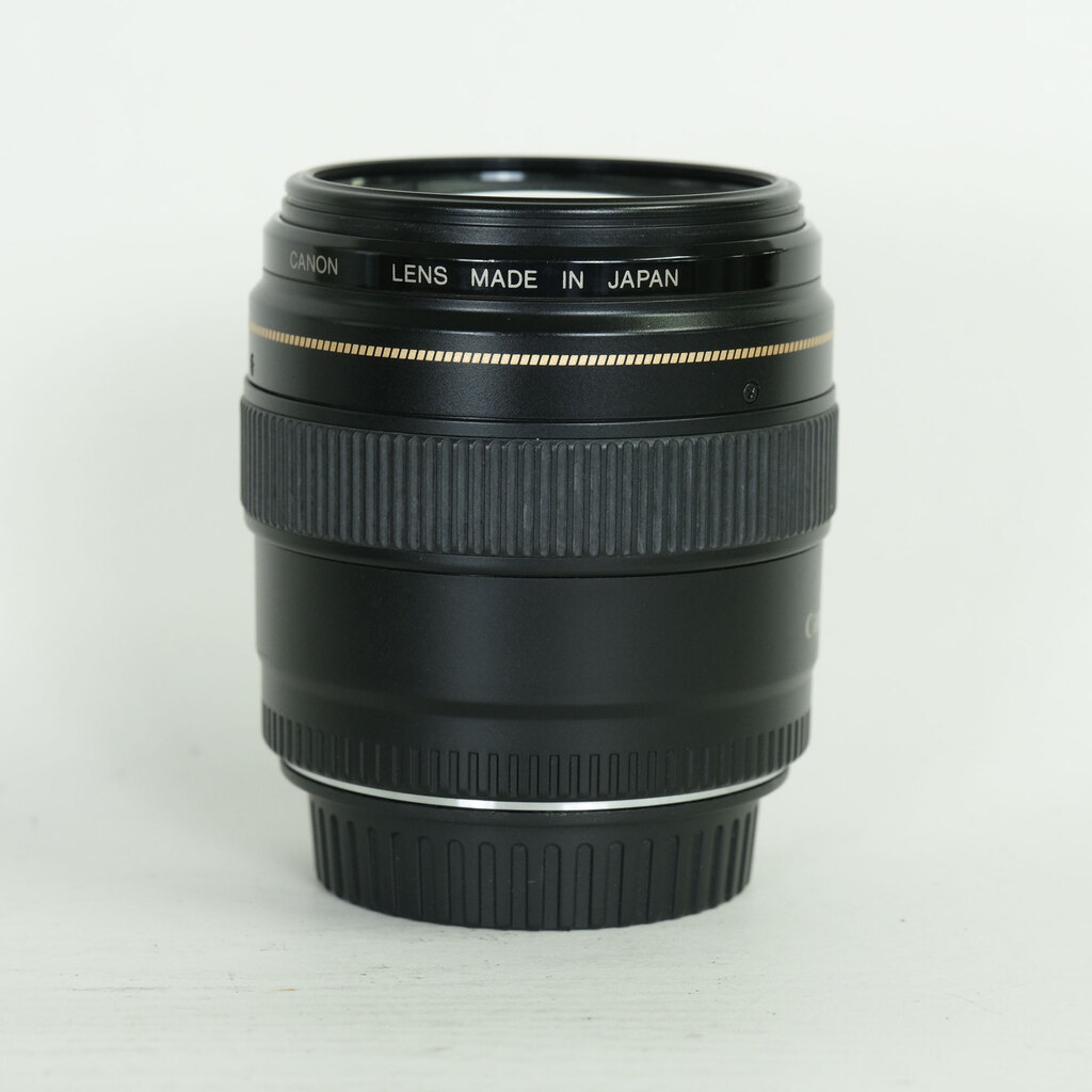 Canon EF100mm F2 USM