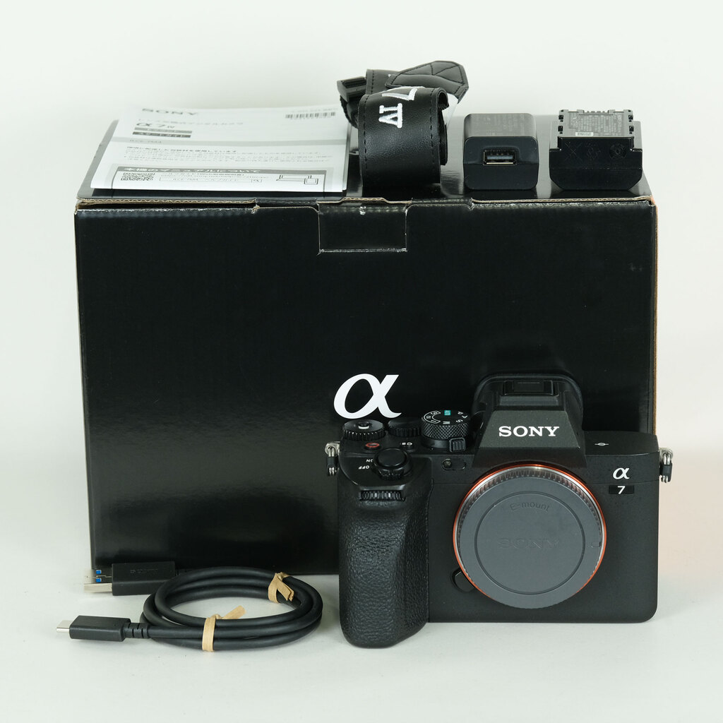 SONY α7 IV(ILCE-7M4) SONY α7 IV(ILCE-7M4)