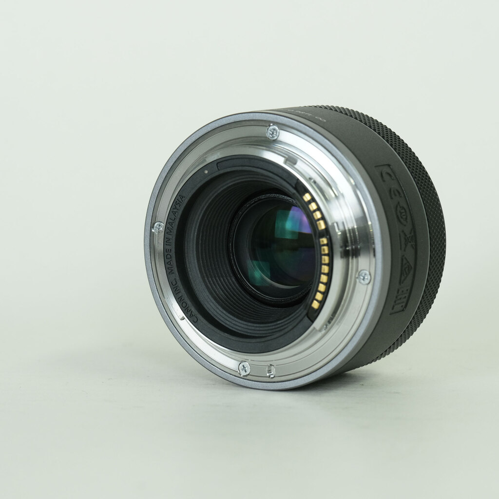 Canon RF50mm F1.8 STM Canon RF50mm F1.8 STM