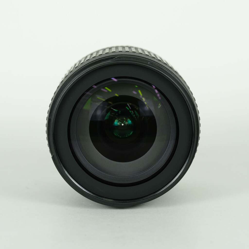 Nikon AF-S DX NIKKOR 18-105mm F3.5-5.6G ED VRの出品 | ONE SCENE