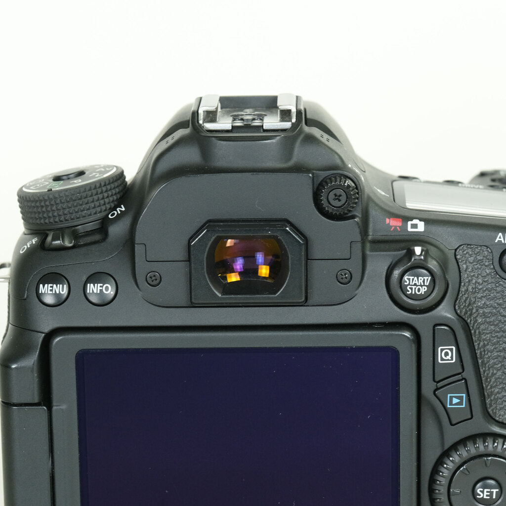 Canon EOS 70D
