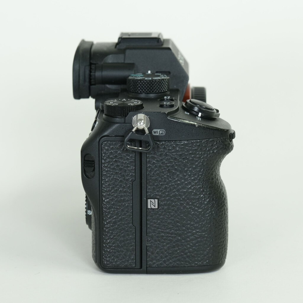 SONY α7 III(ILCE-7M3) SONY α7 III(ILCE-7M3)