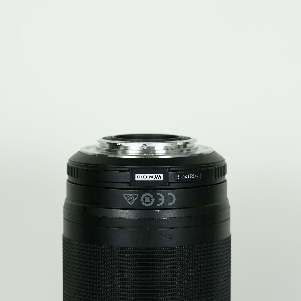 OLYMPUS M.ZUIKO DIGITAL ED 75-300mm F4.8-6.7 II