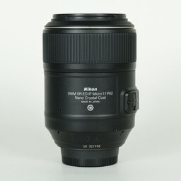 Nikon AF-S VR Micro-Nikkor 105mm f/2.8G IF-ED Nikon AF-S VR Micro-Nikkor 105mm f/2.8G IF-ED