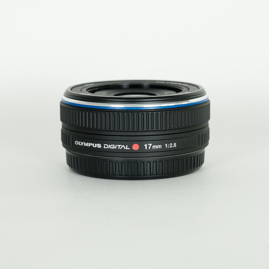 OLYMPUS M.ZUIKO DIGITAL 17mm F2.8 ブラック