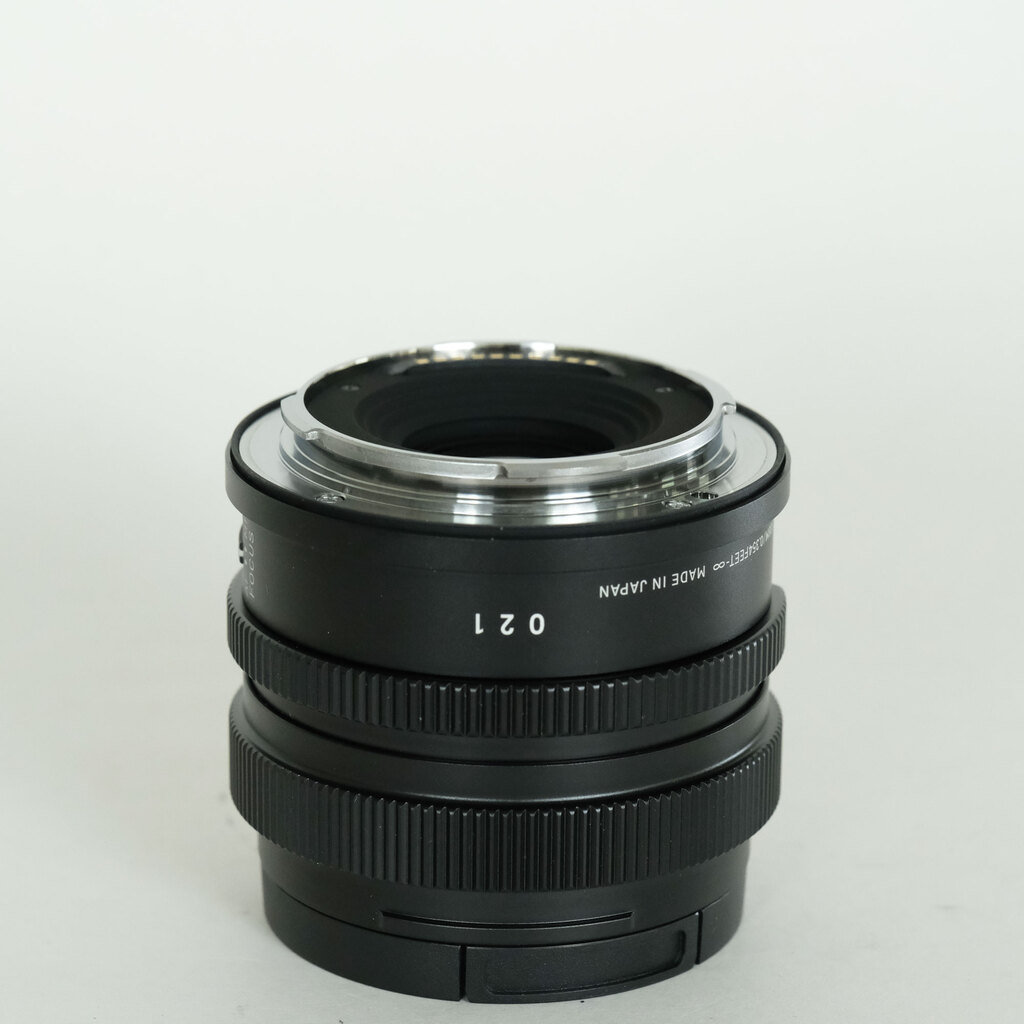SIGMA 24mm F3.5 DG DN｜Contemporary [ライカL用]