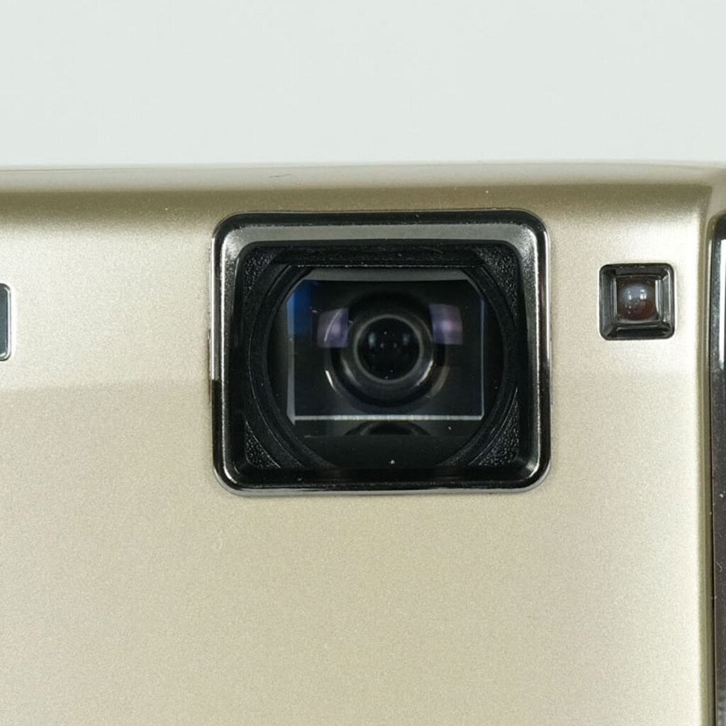 Nikon COOLPIX S60 リッチゴールドの出品 | ONE SCENE（ワンシーン）