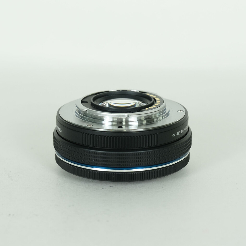 OLYMPUS M.ZUIKO DIGITAL ED 14-42mm F3.5-5.6 EZ ブラックの出品