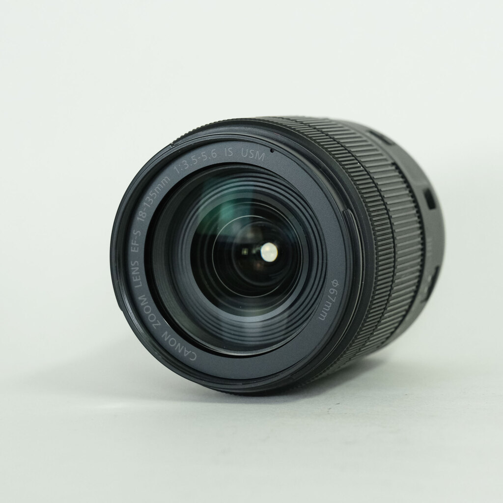 Canon EF-S18-135mm F3.5-5.6 IS USM