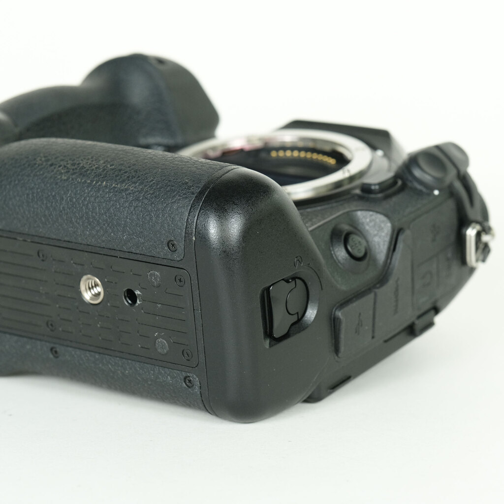 Nikon Z9 Nikon Z9