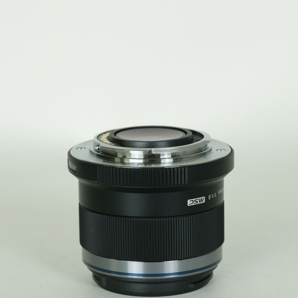 OLYMPUS M.ZUIKO DIGITAL 45mm F1.8