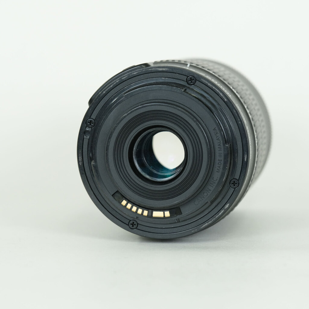Canon EF-S55-250mm F4-5.6 IS STM
