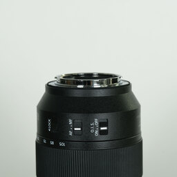 Panasonic LUMIX S 24-105mm F4 MACRO O.I.S.