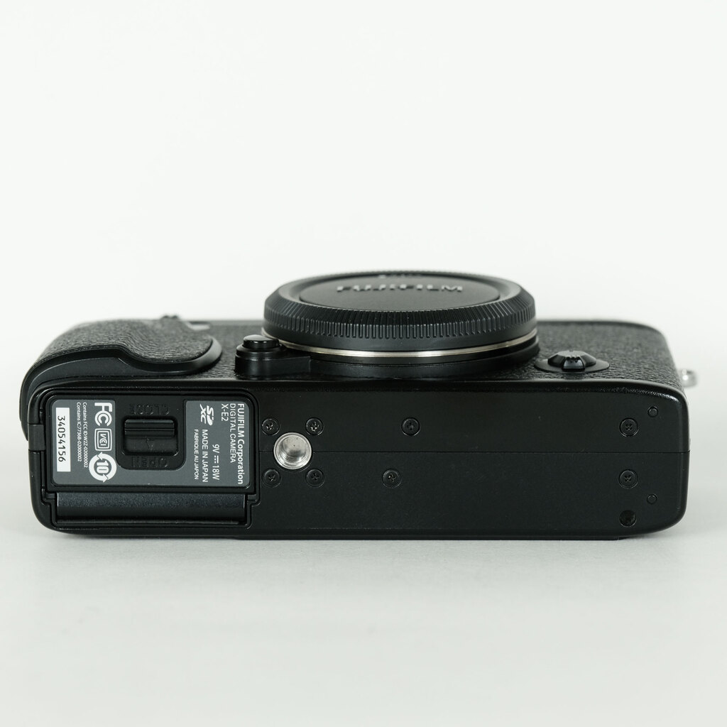 FUJIFILM X-E2
