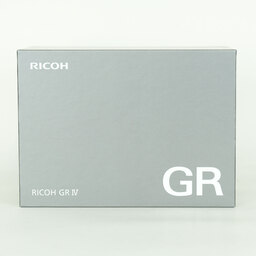 RICOH GR IV