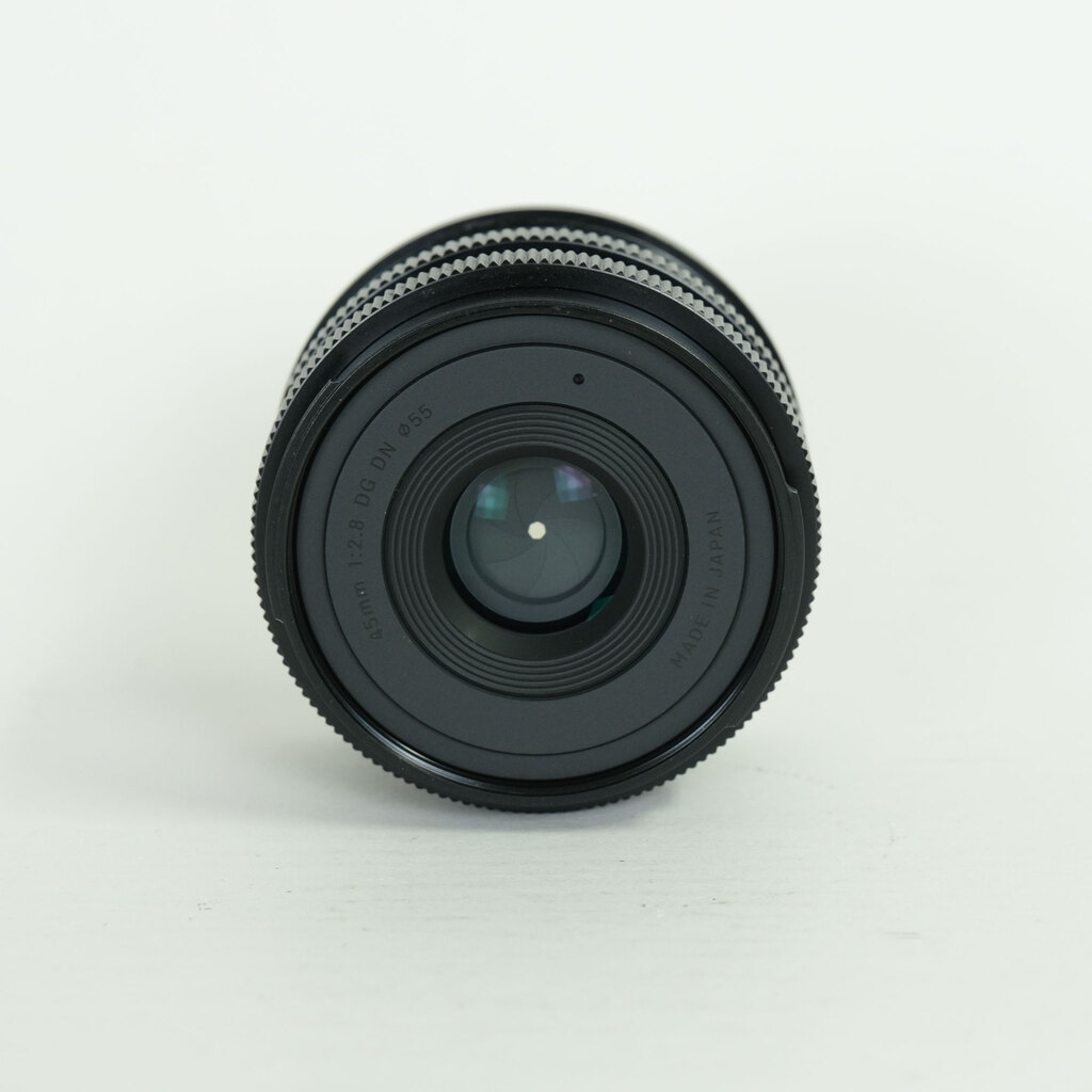 SIGMA 45mm F2.8 DG DN｜Contemporary [ライカL用]