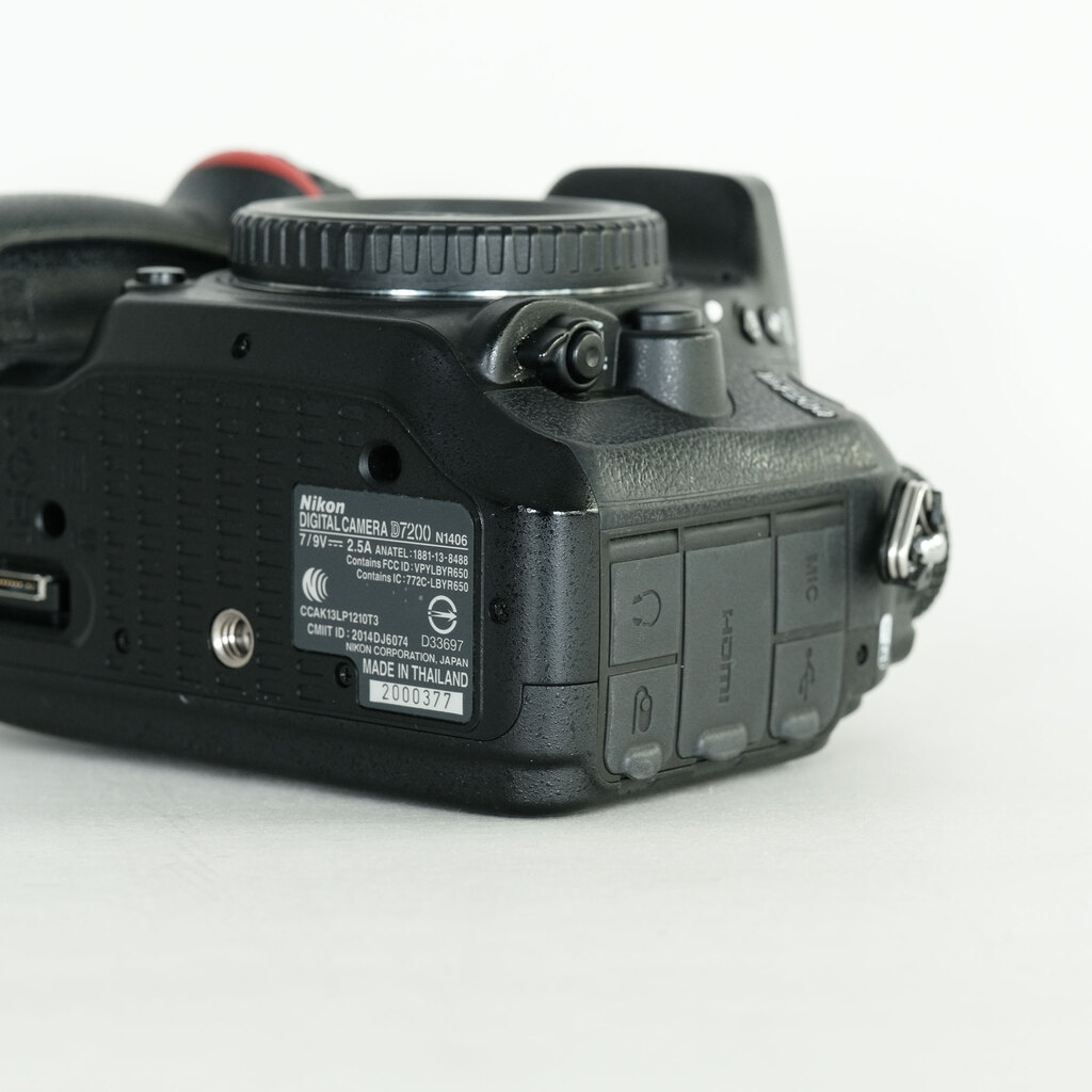 Nikon D7200