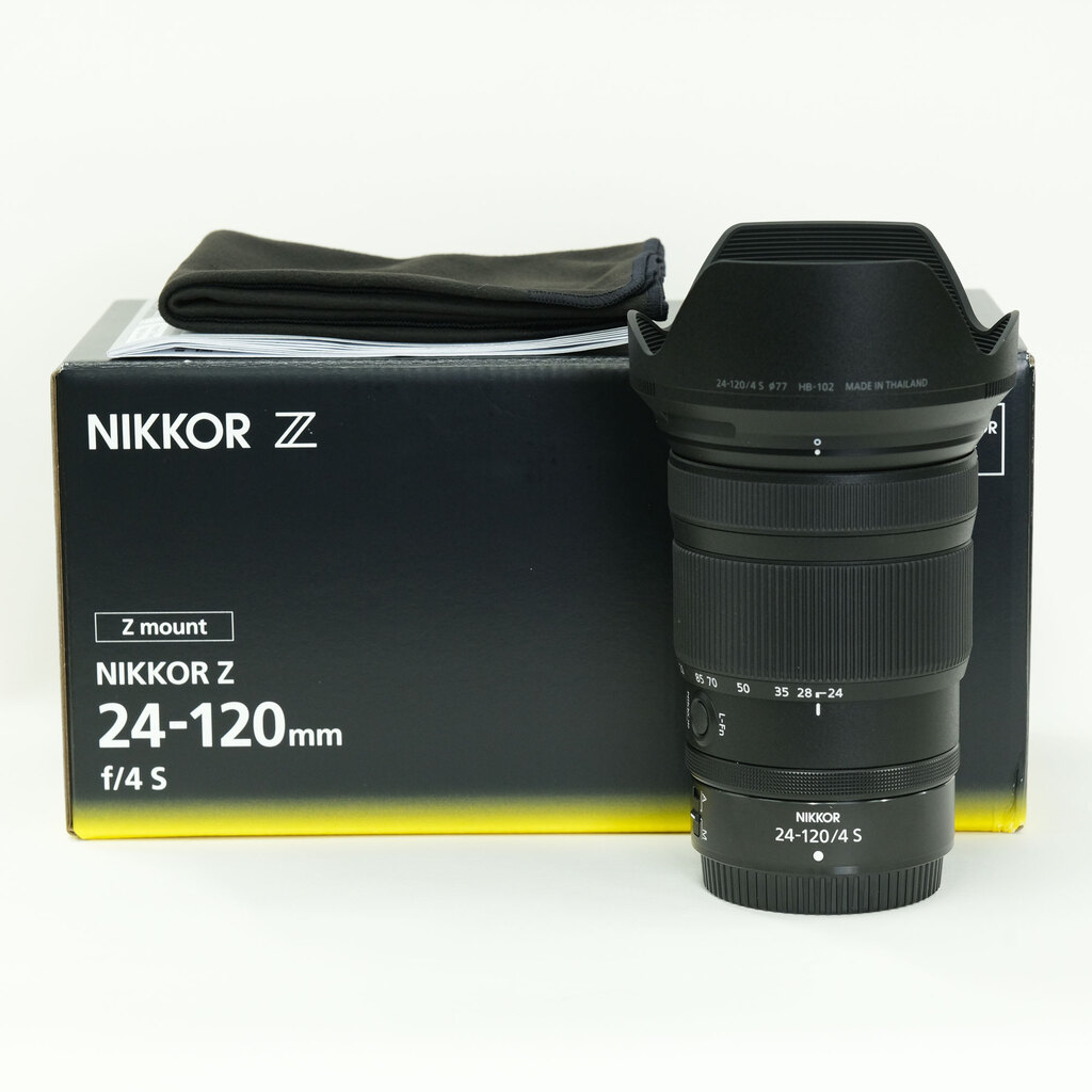 Nikon NIKKOR Z 24-120mm f/4 S Nikon NIKKOR Z 24-120mm f/4 S