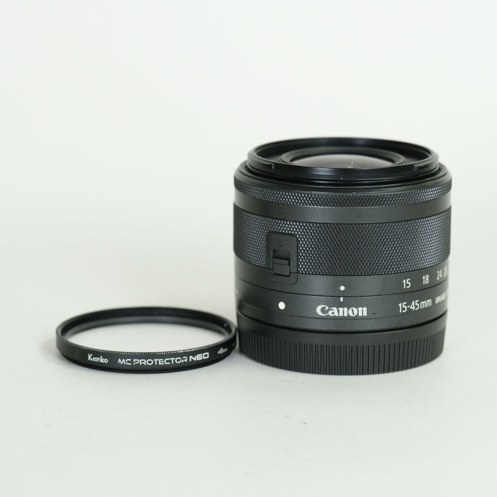 Canon EF-M15-45mm F3.5-6.3 IS STM