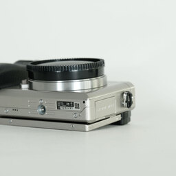 SONY α6000（ILCE-6000）