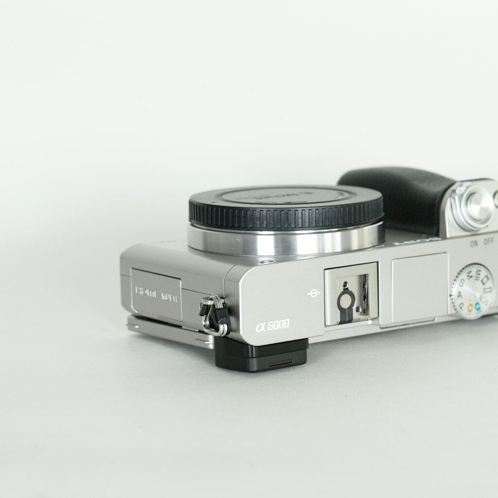 SONY α6000（ILCE-6000）