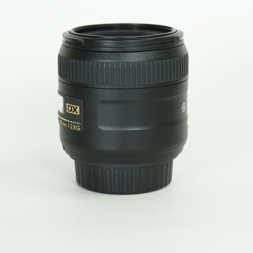 Nikon AF-S DX Micro NIKKOR 40mm f/2.8G