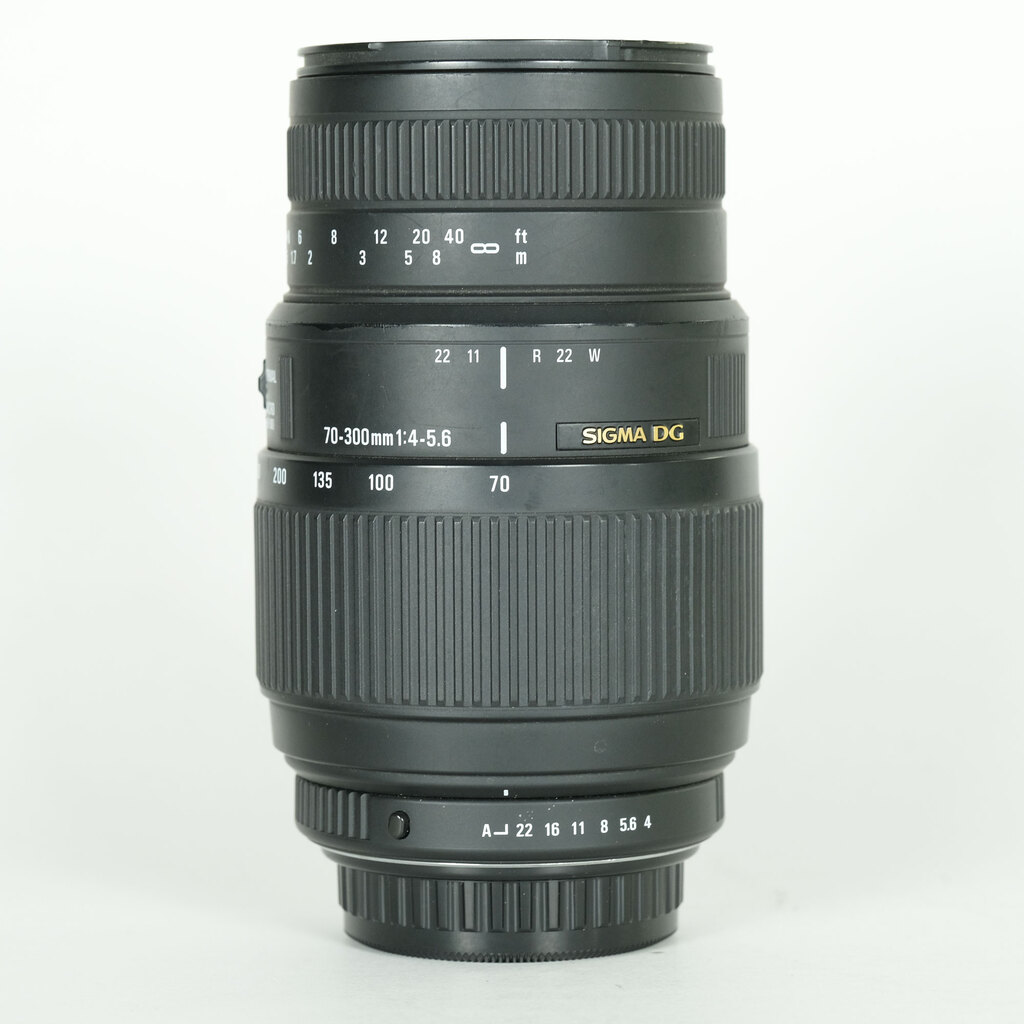 SIGMA 70-300mm F4-5.6 DG MACRO [ペンタックスK用]