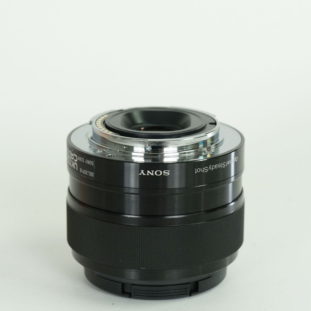SONY E 35mm F1.8 OSS SEL35F18