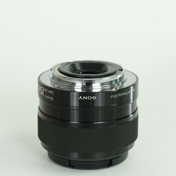 SONY E 35mm F1.8 OSS SEL35F18