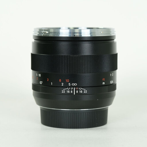コシナ ツァイス Makro Planar T*2/50mm ZE