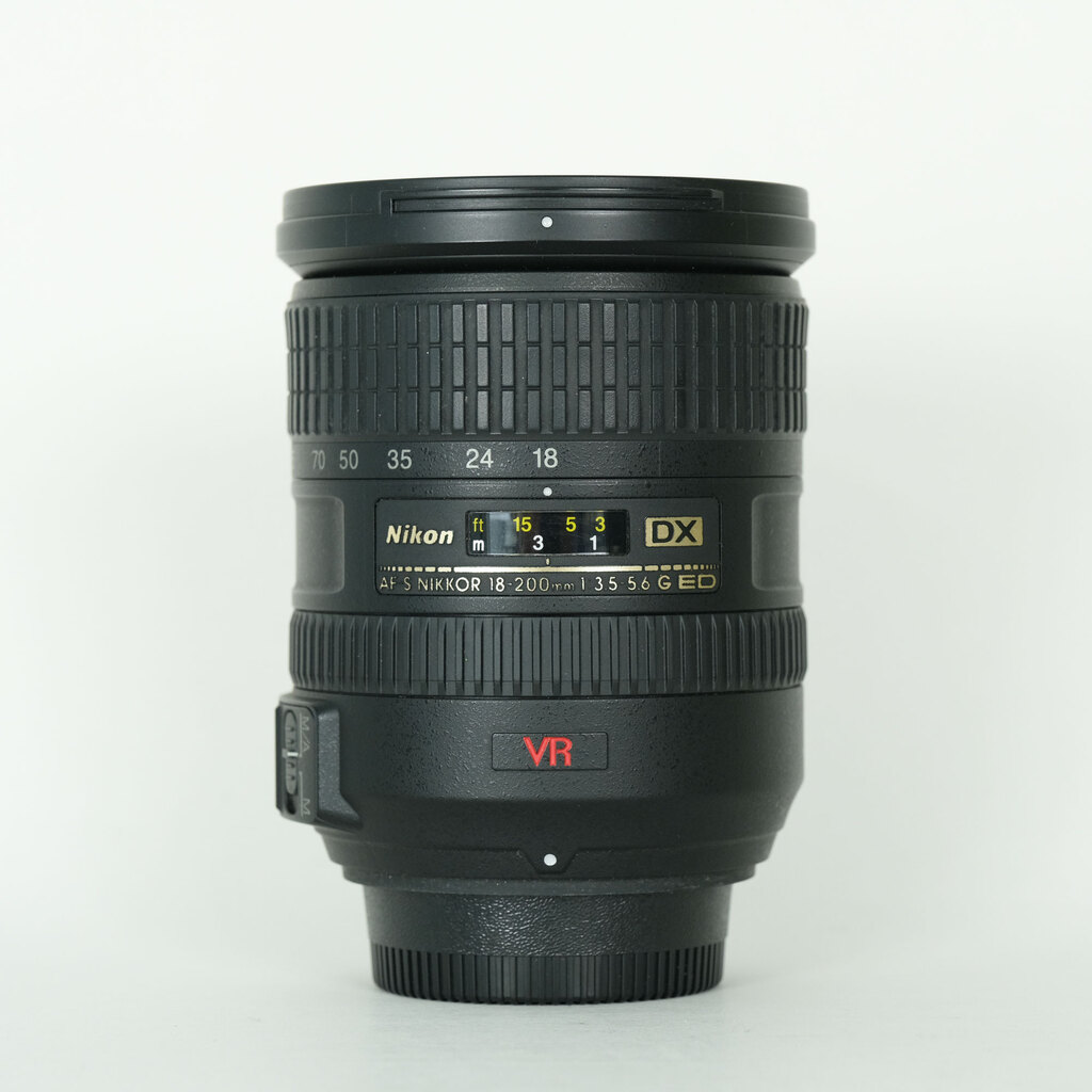 AF-S DX VR Zoom-Nikkor 18-200mm f/3.5-5.6G IF-ED 中古価格比較