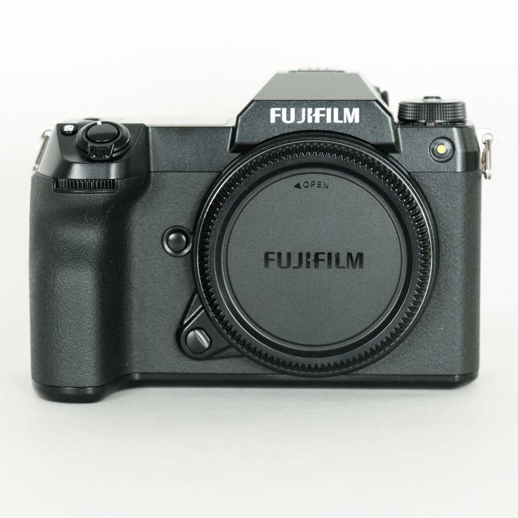 FUJIFILM GFX 50S II