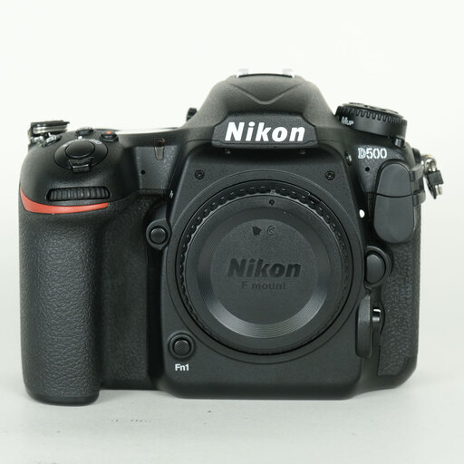 Nikon D500