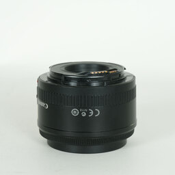 Canon EF50mm F1.8 II Canon EF50mm F1.8 II