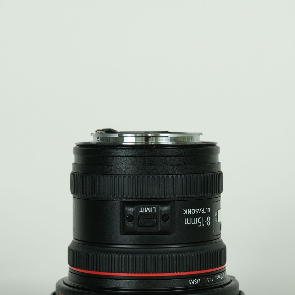 Canon EF8-15mm F4L フィッシュアイ USMの出品 | ONE SCENE（ワンシーン）