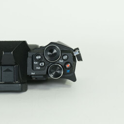 OLYMPUS OM-D E-M5 Mark II