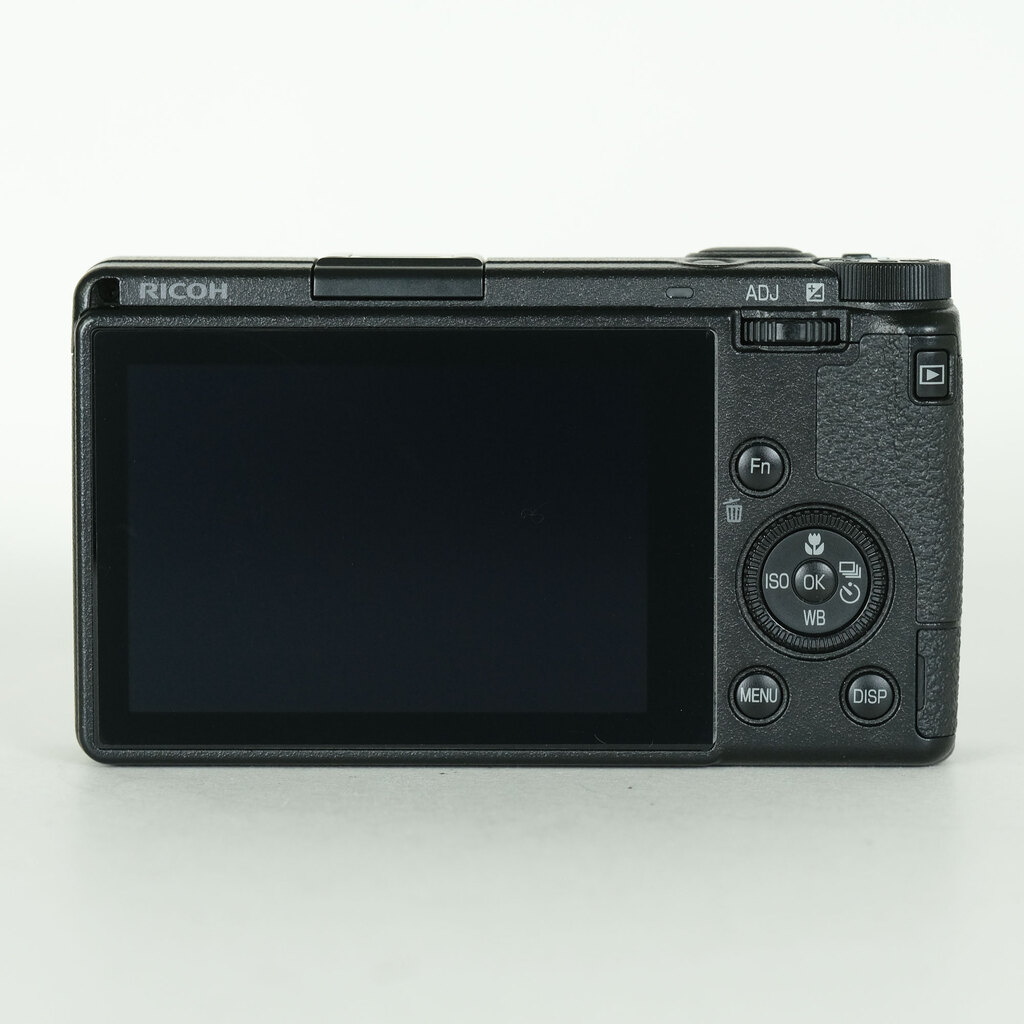 RICOH GR III