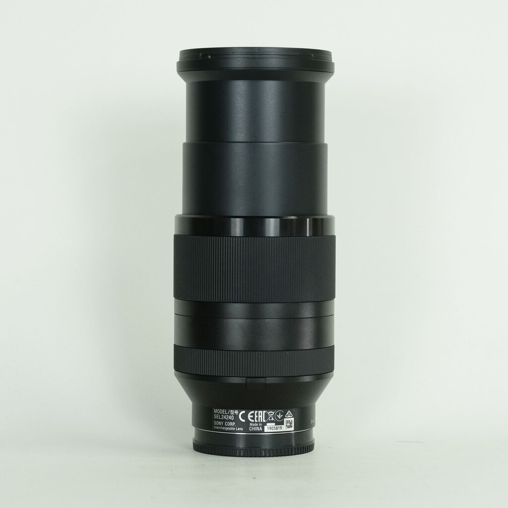 SONY FE 24-240mm F3.5-6.3 OSS SEL24240
