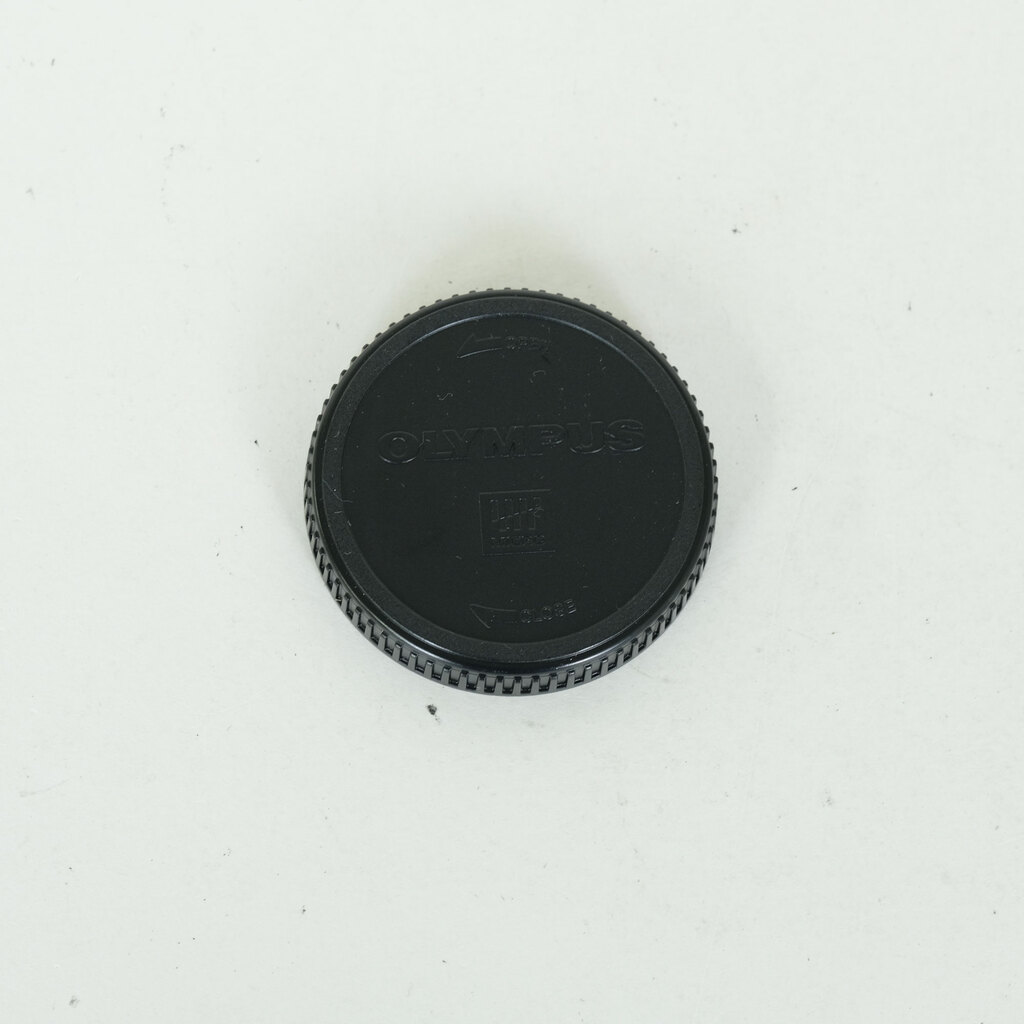 OLYMPUS M.ZUIKO DIGITAL ED 300mm F4.0 IS PRO