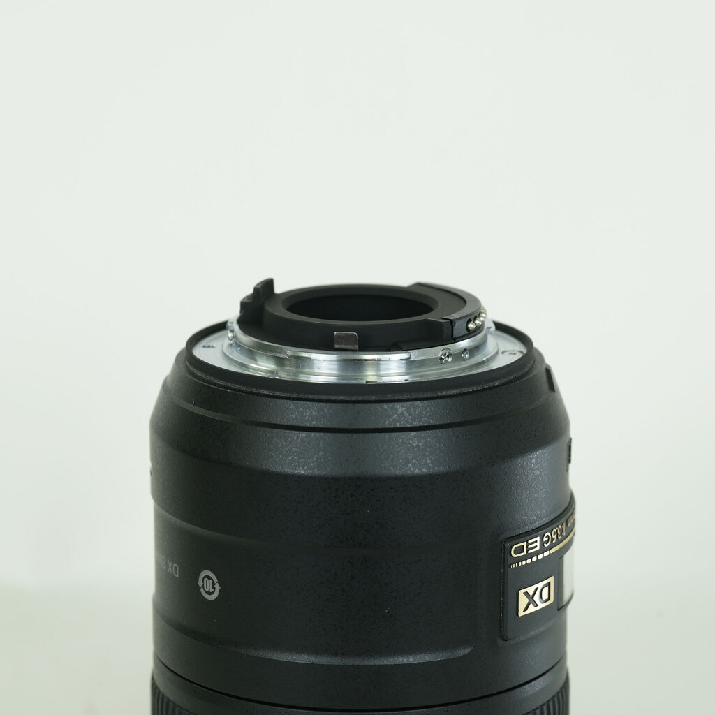 Nikon AF-S DX Micro NIKKOR 85mm F3.5G ED VR